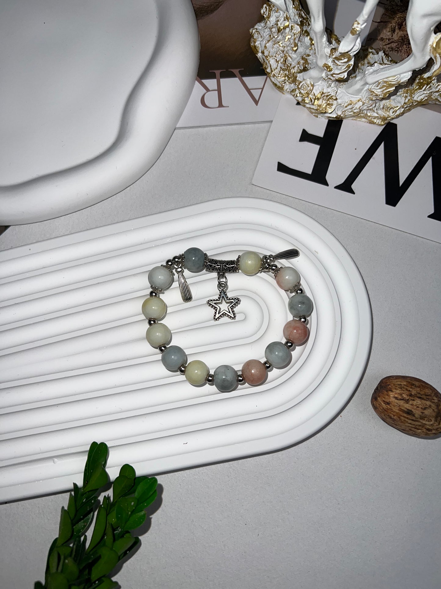 Celestial Gems Exquisite bracelet