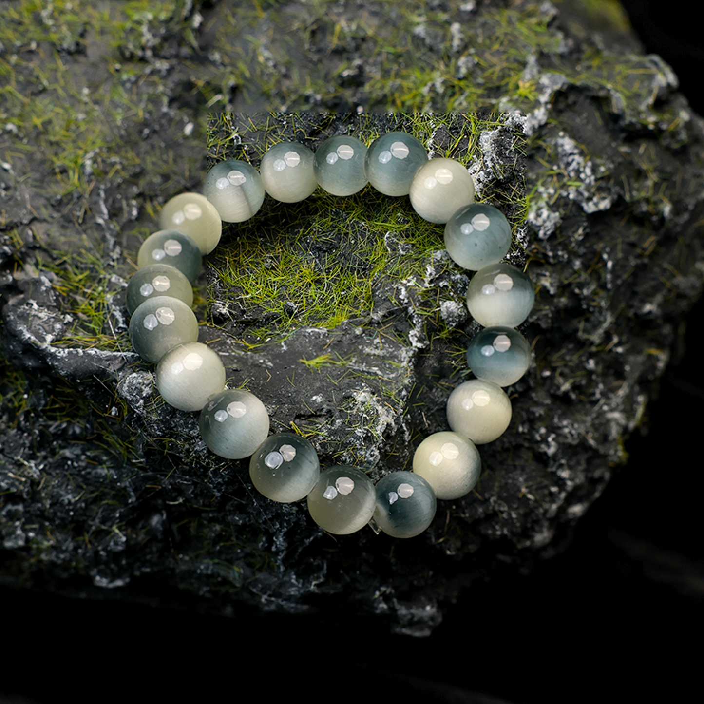 Cat’s Eye Gemstone